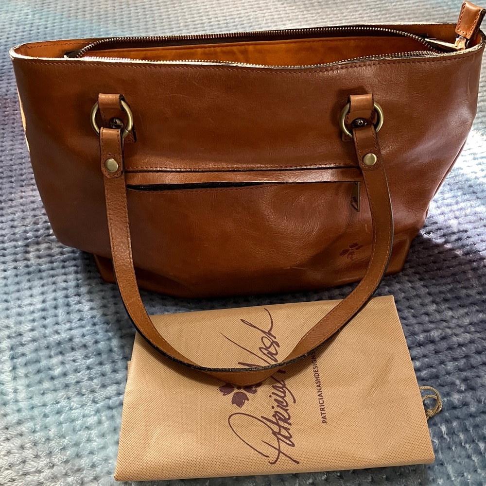 Patricia Nash purse - Picture 10 of 11
